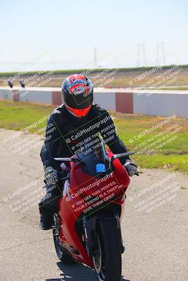media/Jun-18-2022-Lets Ride (Sat) [[ae58d599d4]]/B Group/grid/